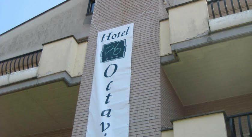 Hotel Octavia Рим Экстерьер фото